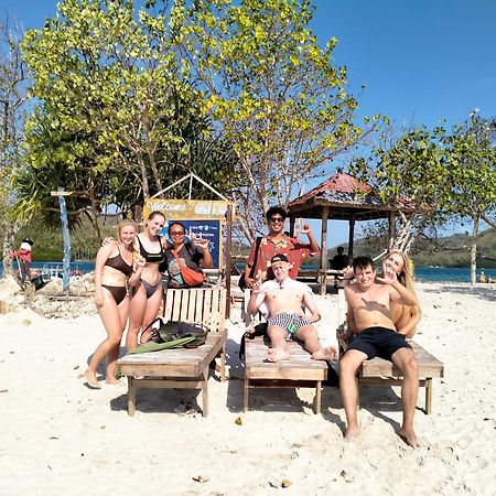T&T Homestay Kuta  Kültér fotó
