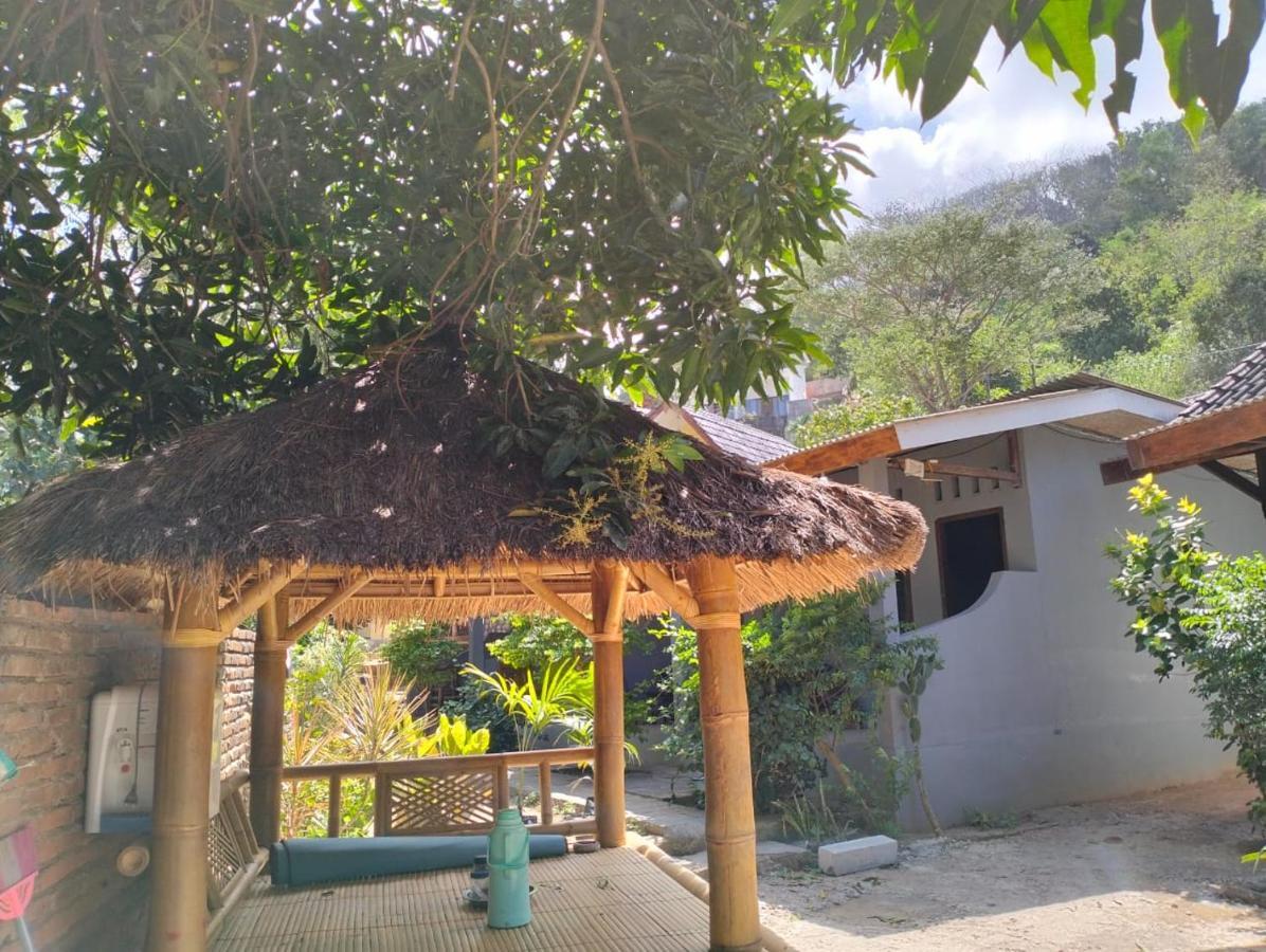 T&T Homestay Kuta  Kültér fotó