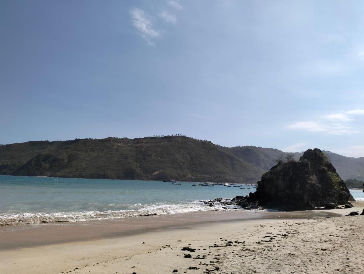 T&T Homestay Kuta  Kültér fotó