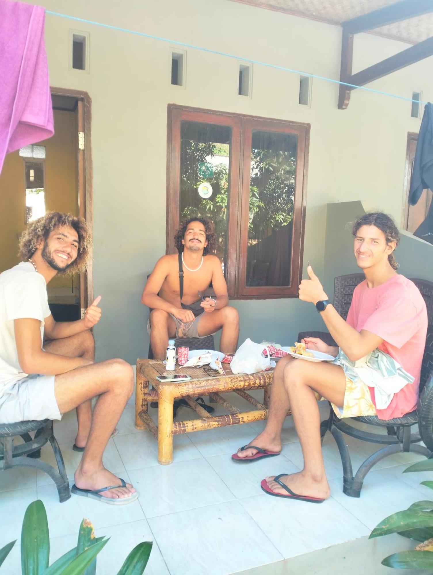 T&T Homestay Kuta  Kültér fotó