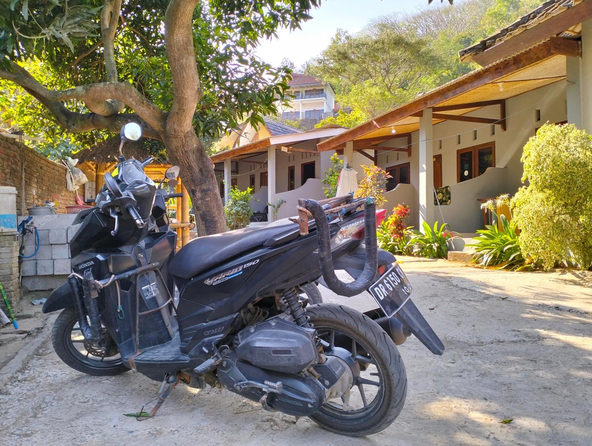 T&T Homestay Kuta  Kültér fotó